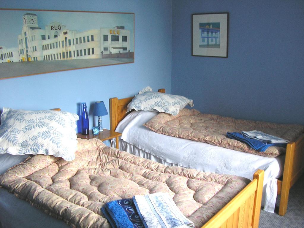 Les Chimeres Bed & Breakfast *