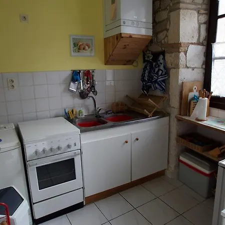 Les Chimeres Puylaroque Room photo