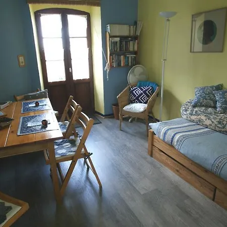 Les Chimeres Puylaroque Room photo